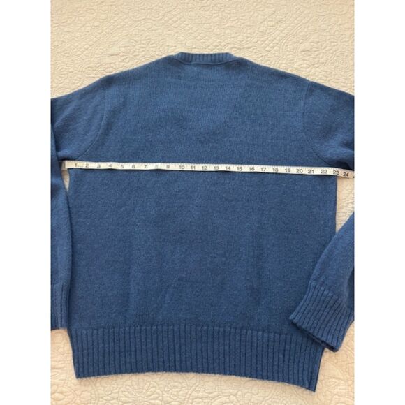 NWOT Puritan Shetland Wool V-neck sweater, blue, XL, made in USA. - Picture 6 of 6